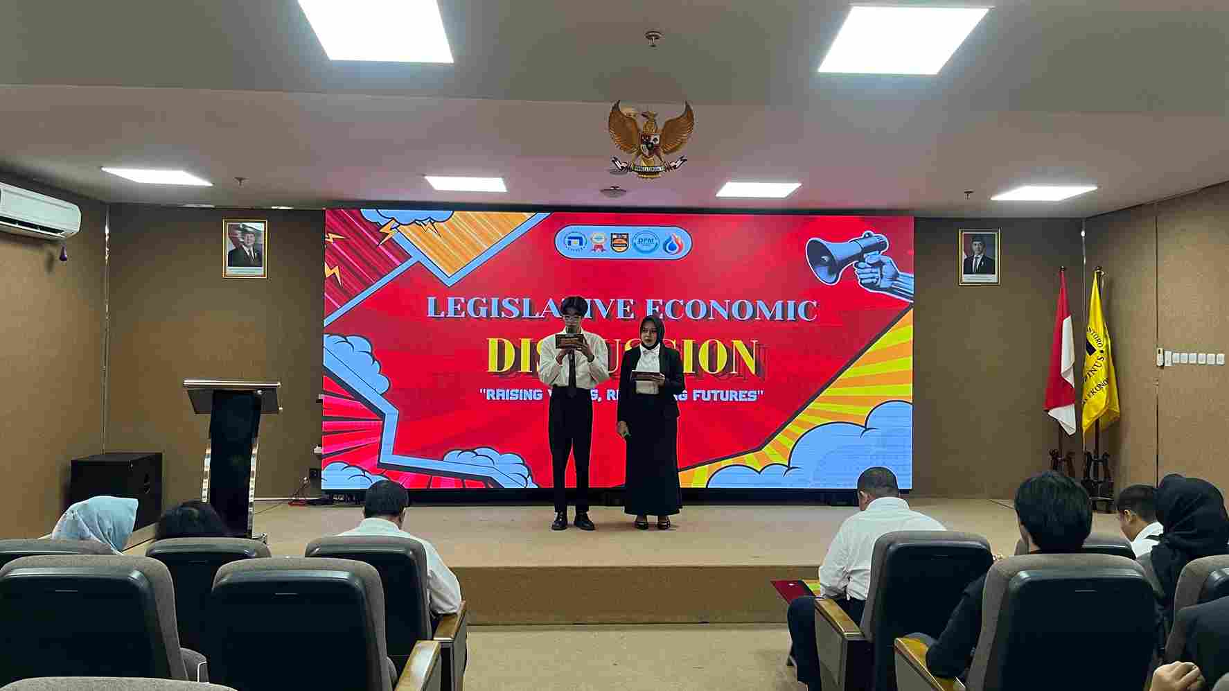 Pembukaan oleh Mc